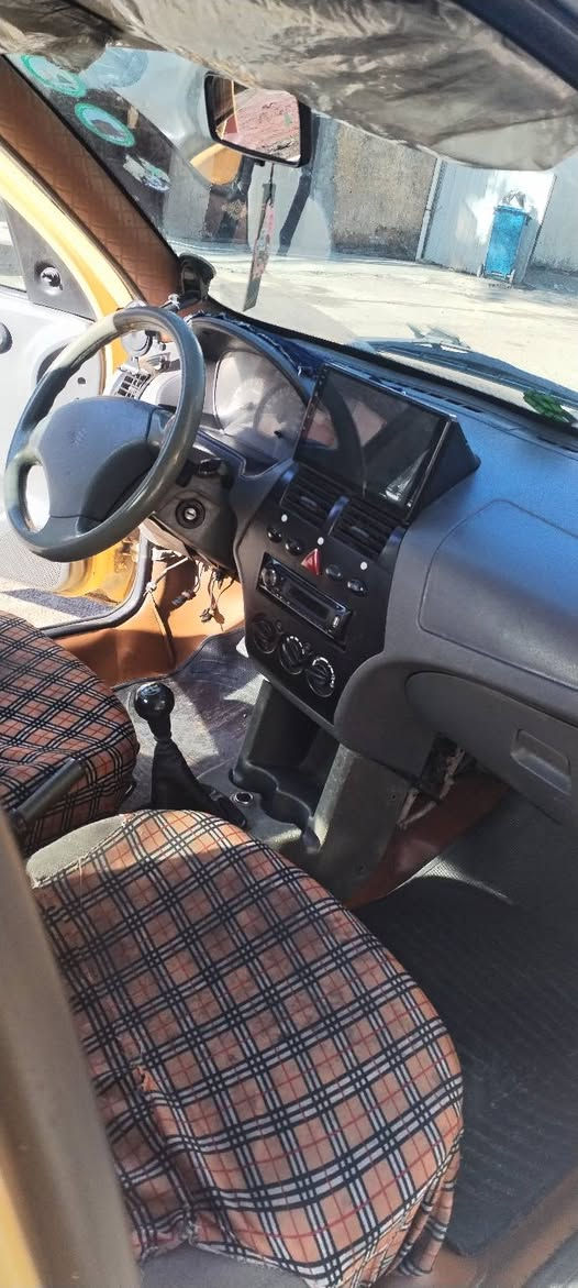 السلام عليكم طيبه موديل 16 مكينه وكير حداديه كلها جديده كهربائيات بيها جاملغ وبنيد بدل فقط
سعرها 35  وبيها مجال  ***********
بغداد مدينه الصدر
