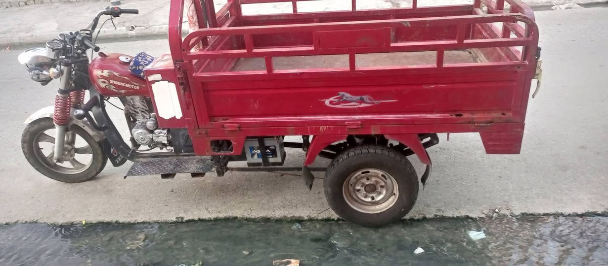ستوتة للبيع موديل ١٨ محرك ٢٠ منافيس موجود شاصي نظيف محرك لا صرف لا نفخ كهربائيات كاملة بيها قمرية + محجلها طلبته (950) متواجد عالفيس


**إذا كنت صاحب هذا الإعلان وتريد حذفه لأي سبب، رجاءا أرسل رسالة إلى الدعم الفني**