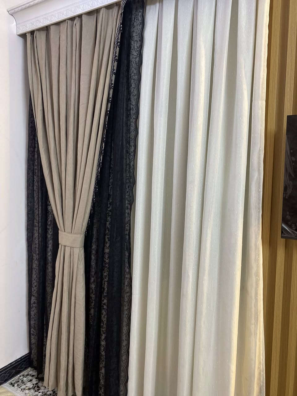 برده للبيع نظيييفةة
الطول متر ونص العرض ٣ تكسير ترهم لشباك متر ونص
مسويتها ب١٣٠ اريدها ٦٥ 
المكان الشرطه الرابعه


**إذا كنت صاحب هذا الإعلان وتريد حذفه لأي سبب، رجاءا أرسل رسالة إلى الدعم الفني**