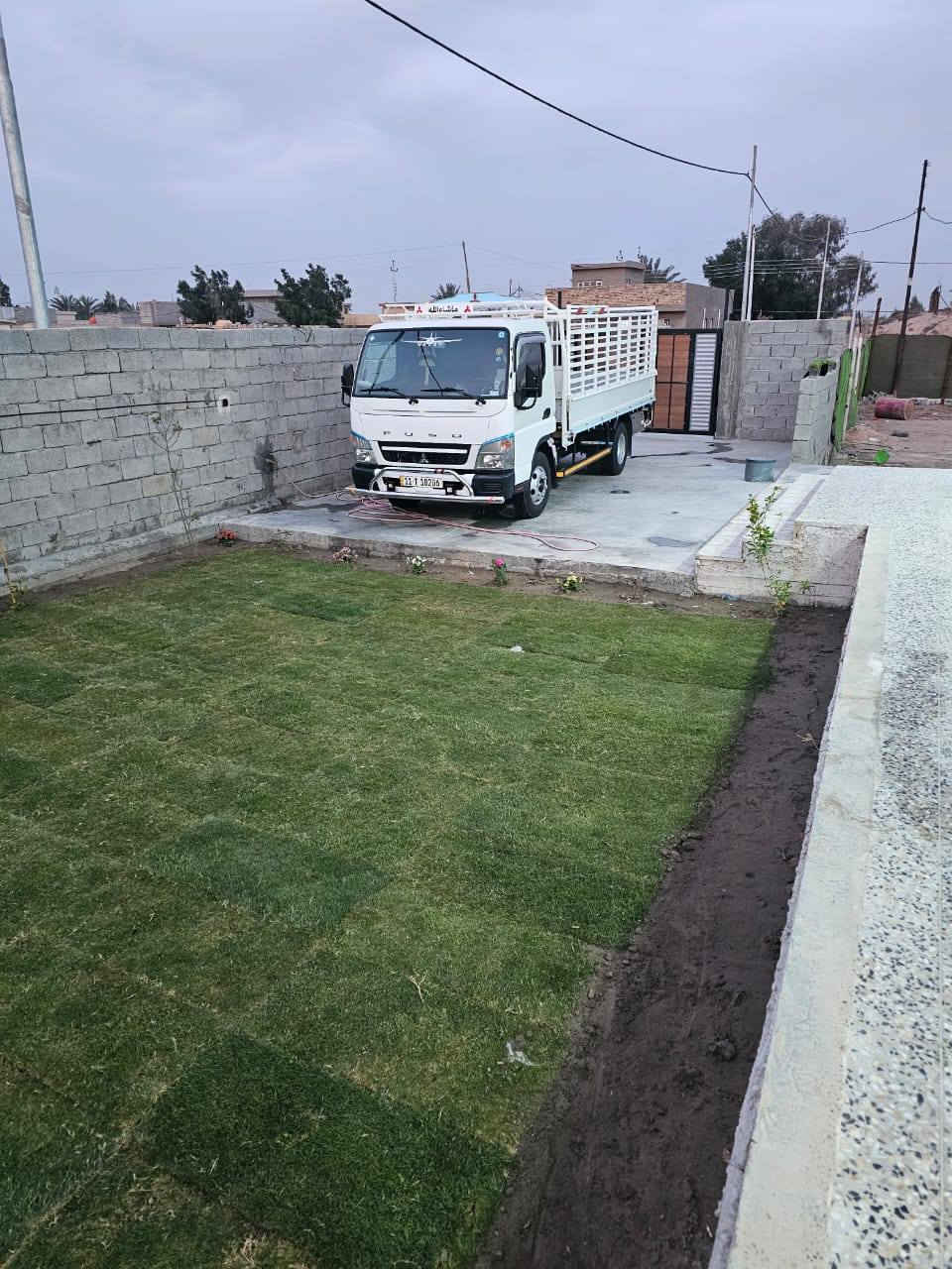 سلام عليكم كنتر مديل 2026 جديده ماشيه 7000 سياره حدادة بشتوان كامله دوشمه واقيات درع صندوك ستيل مغلفه فابلون رقم بغداد مكان سياره بغداد 
***********
