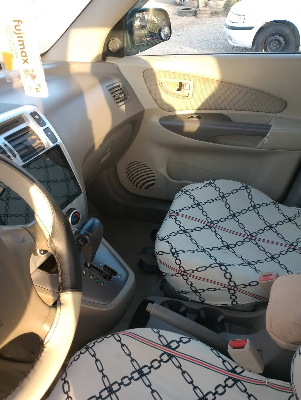 سياره توسان 2008 خليجي مكينه 2000 سونار موجود مكان الديوانية سعر 125 وبيها مجال ***********
