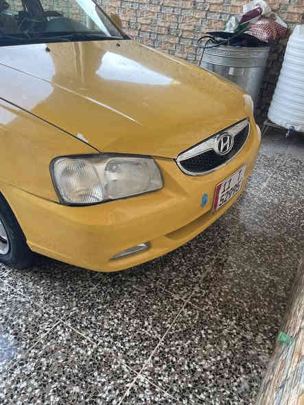 السلام عليكم ورحمة الله وبركاته// هونداي فيرنا موديل 2014 سياره جديده ومابيها اي نقص تبريد تخم تاير صدر خلفي وامامي مكينه وكير كفاله ارضيه جلد كاعيات سفاري كشنات لايلون حراري سياره ما معيوده وسونار وياها مرفق بل صور رقم بغداد جديده سنويه وهزه وارقام جدد مكملهن قبل سبوعين مصفره هيئه وغرامات العنوان بغداد تقاطع النهروان رقم هاتف *********** السعر 75
