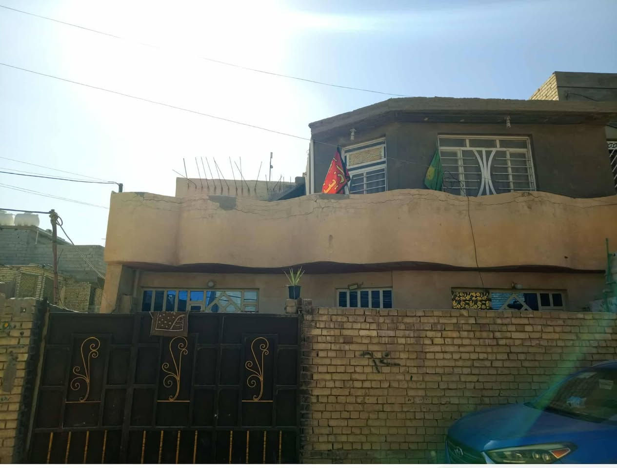 سلام عليكم بيت البيع طابو زراعي قرار 25 بل زعفرانيه يم السده مساحه 100 متر مربع بيت طابقين طابق الرضي ستقبال + غرفه نوم+ صاله+ مطبخ+ منور ولطابق الفوك مثل الجوه رقم تليفون ***********
