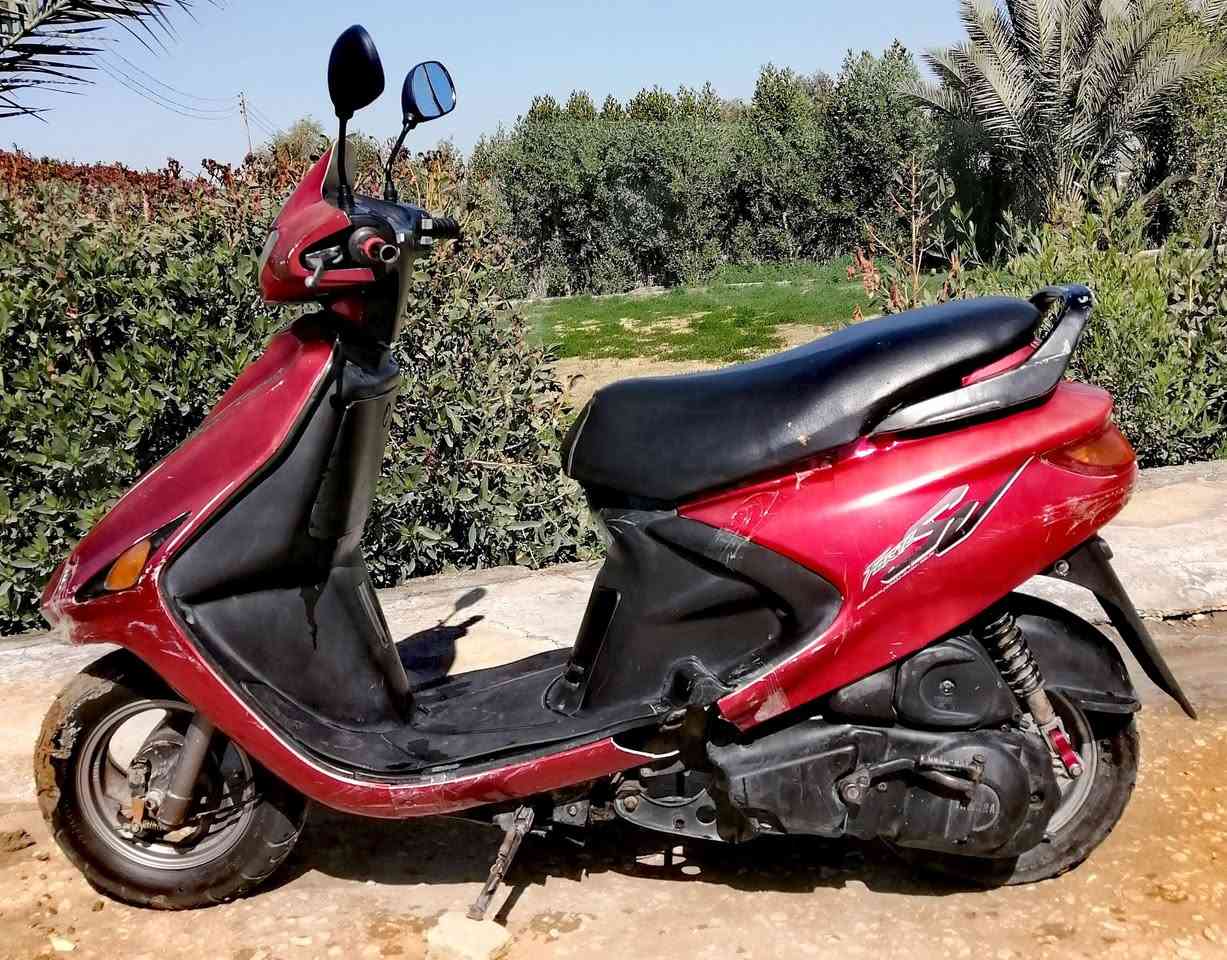 دراجه فراشه للبيع 325 بها مجال  ***********
