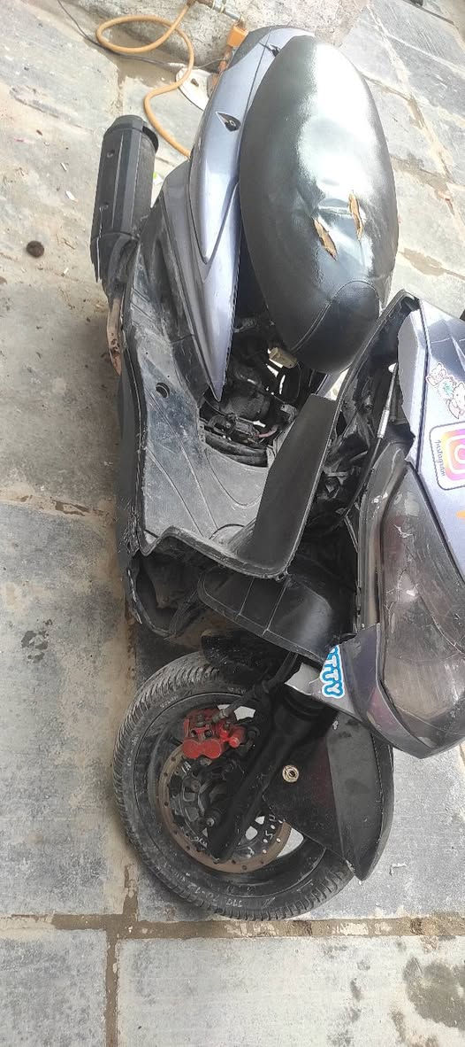 السلام عليكم سكنس نوزال وارد ياباني دراجة نكرة بكل وقت الله يشهد ما موكفتني محرك مكفول لا تبخير لا تنقيص لا نضوح بيها نقوصات الكفر اليسرة و دشبول..      
مكانها بغداد العبيدي  سعرها 400 وبيها مجال بصيط حك الجية 
            هّـ***********. متوفر وتساب و اتصال
