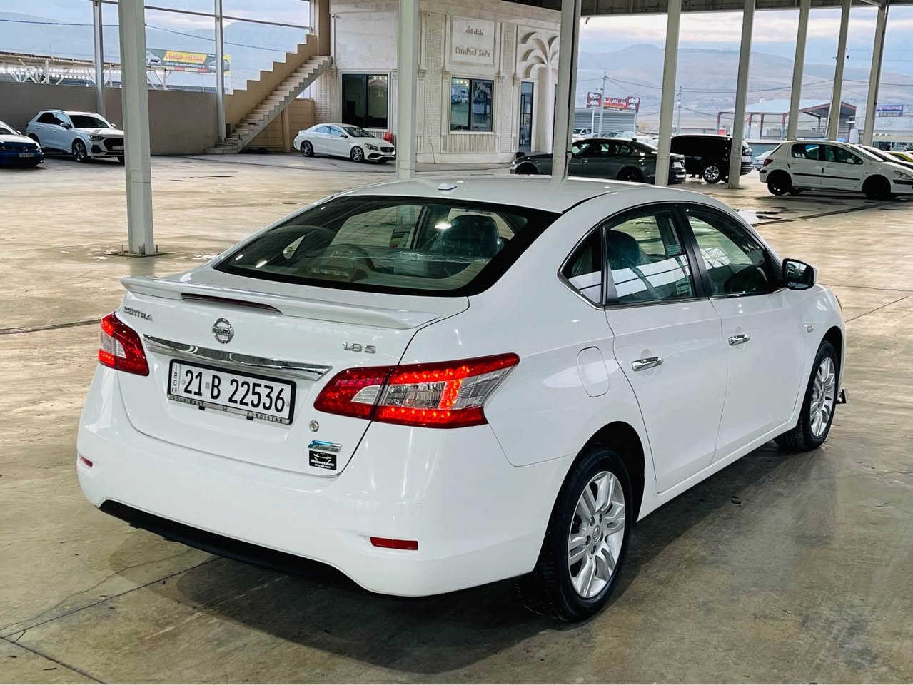 Nissan sentra
نیسان سینترا مۆدێلی٢٠١٤
سەیارەکە بێ بۆیاخە خلیجی ناوزەردە گێرو مەکینەی گەورەیە  نەکراوە زۆر بێ مەسرەفە سەیارەکە سەنەوی تازەیە سەیارەکە نە شوختی هەیە نەسارد تابڵی تازەیە بەشەرتی ١٠فیتەر تایەو ویلی تازەیە ماڵی دۆستە.
نرخ:١١٤$
رەقەم:*********** السليمانية, العراق
