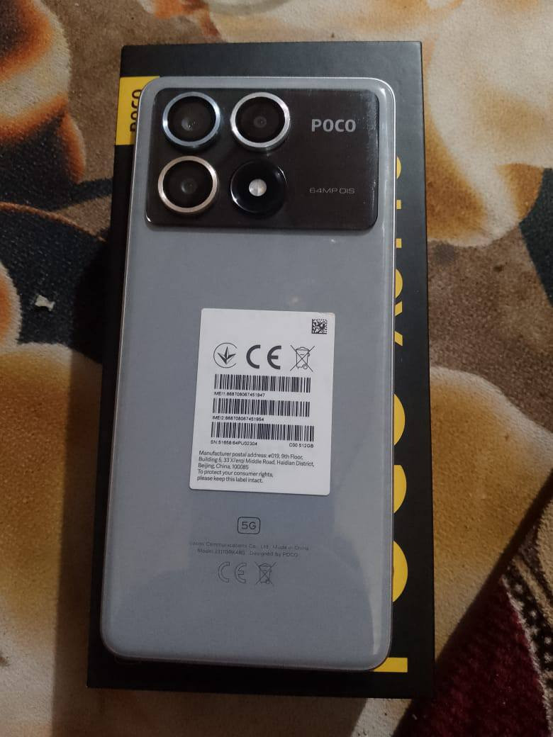 سلام عليكم عيني شباب بوكو 6Xبرو الذاكرة512 نضيف ما مفتوح فقط الكسر الي بل شاشه كدامك خاص ، ***********
