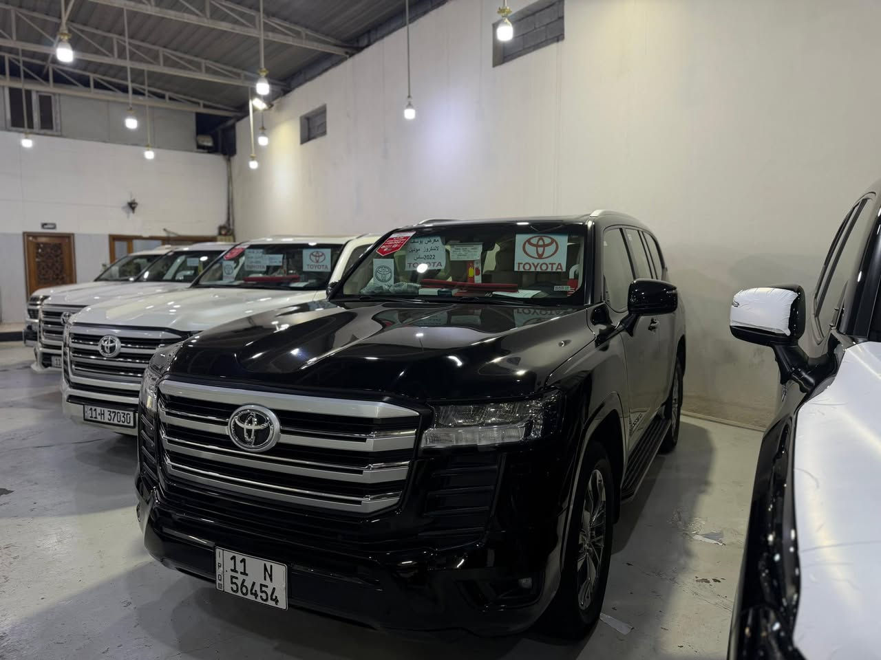 للبيع لاندكروز موديل2022ساس مكفوله ومغلفه bbfماشيه55الف تطبيق 3شاشات. رقم بغداد مكان السياره البياع***********
