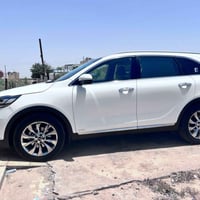 سورنتو موديل ٢٠٢٠ رقم بغداد باسمي سنويه ل ٣١ ماشيه ١٤٧ الف فول عدا الك...