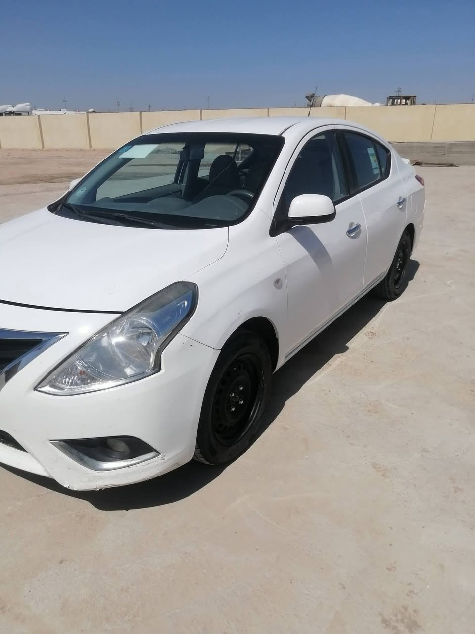 سلام عليكم
نيسان صني للبيع
موديل 23
سياره  هندي
 رقم ذي قار معوقين
معوقه بناصريه 
وكاله عامه
سياره مكفوله ما عده  صبغ  قليل  بجاملغ لخلفي
ماشيه ٧٣
كير. محرك مكفول
حداديه خير من الله سيياره حلوه وما متعوبه مال بيت
السعر 105 وبيه مجال ان شاء الله  
للاستفسار ***********
***********
