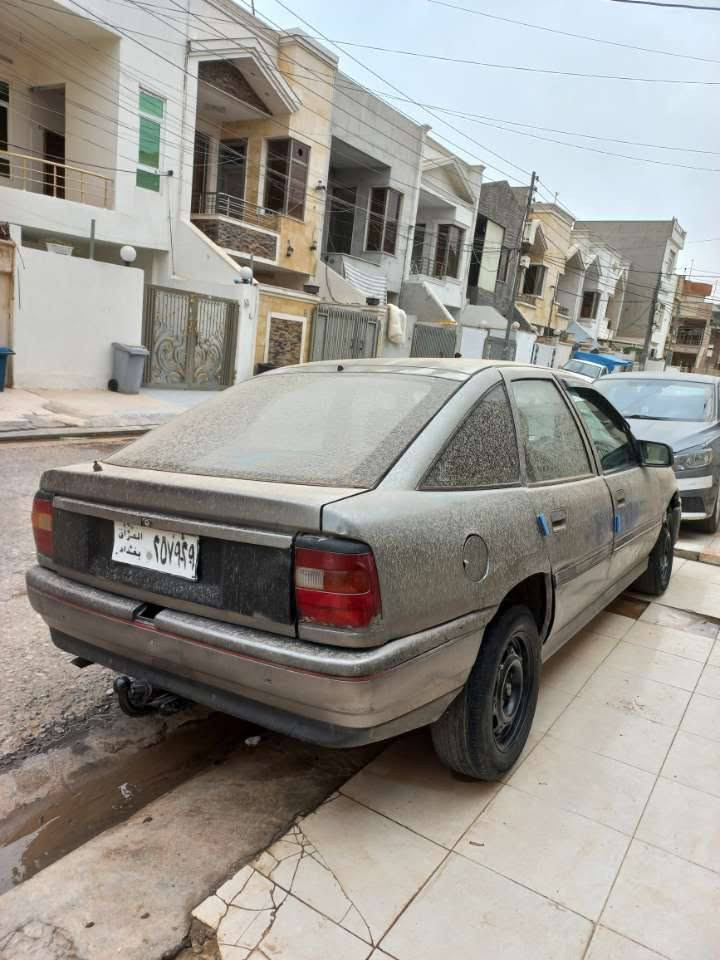 ئؤپل ڤيكترا ئارم پلاستيك سليماني مةكينة20ي گيرعادي مؤديل1990نرخ13و كةمةك مةجال***********
