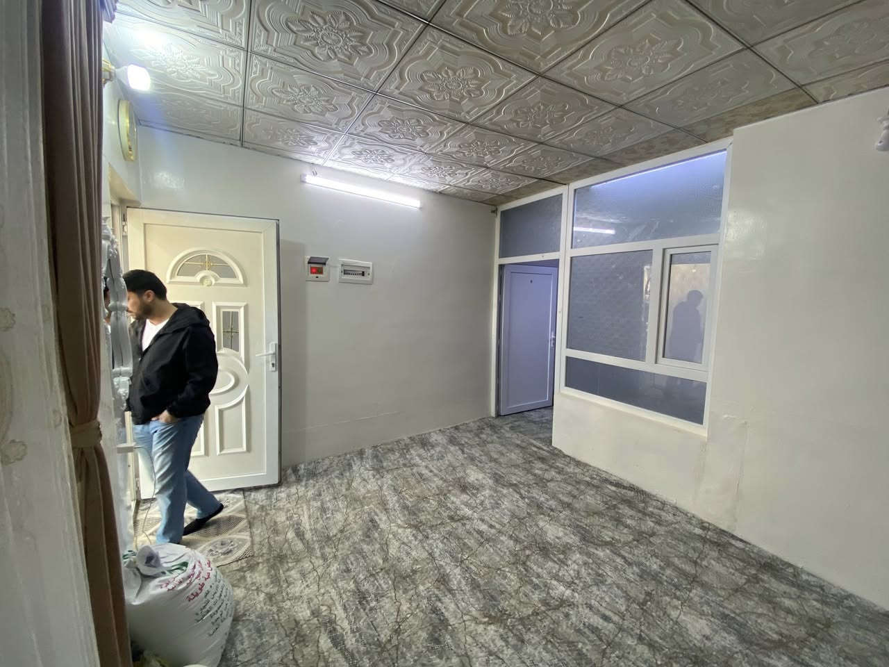 بەناوی خوای گەورە

ئەم. خانوە بۆ فرۆشتن
كەلار گەڕەكی حەمرین

🔴كۆدی ڕیكلام 2027

ڕوبەری 90 م
بەردەم چۆڵ
نزیك جادە

پشت نەخۆشخانەی شاری پزیشكی گەرمیانی ئەهلی

🔴ئەم خانوە پێكدێت لەم بەشانە

🟢میوان
🟢نوستن
🟢مەتبەخ
🟢هۆڵێكی گەورە
🟢مەتبەخی گەرم
🟢مشتەمەلات

بەردەمی چۆڵە
نزیك جادەی عام
نزیك مزگەوت

سەقفی پەنەڵە
دەرگاو پەنجەرەی پلاستیكە
سەقفی جبسن بۆردە

‏‎🟢بۆ زانیاری زیاتر یان زانینی نرخ 
‎پەیوەندی بەم. ژمارانەی خوارەوە بكە
***********📞📞📞☎️
***********📞📞📞☎️

🍂🍂🍂🍂🍂🍂🍂🍂🍂🍂🍂🍂🍂
‏‎یان. سەردانی نوسینگەكەمان بكەن
‏‎كـەلار سـەرجـادەی كـفری

‏🏩‎نزیك نەخۆشخانەی شاری پزیشكی گەرمیانی ئەهلی
‏‎🚘🚘تەنیشت بەنزینخانەی شـار 
‏‎
       نـوسـینـگەی كـوردسـتان

🌹🌹🌹🌹🌹🌹🌹🌹🌹🌹🌹🌹🌹
***********
***********
‏‎بۆنێوەند گیری ڕاستەقینە
