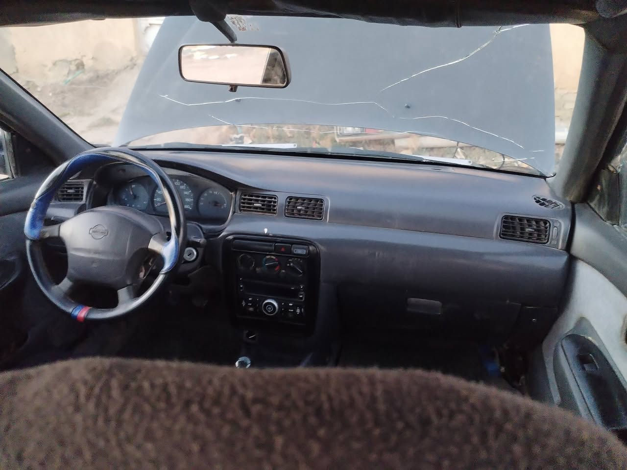 السلام عليكم
نيسان صني
موديل ٩٥
نظيفه السياره
حداديه جديده
مشط جديد اليوم شاده
السياره غرفه جديده
مكاني السماوه
مكينه جديده 
السعر ٣٧ورقه بيه مجال
***********
