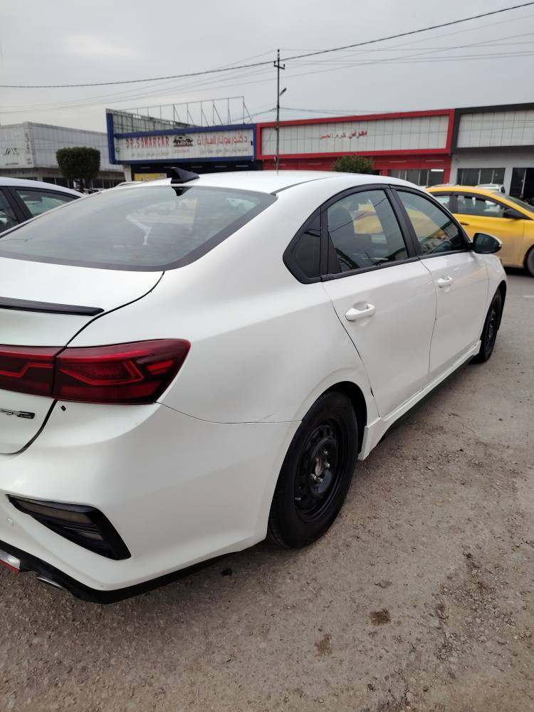 كيا فورتي ٢٠٢٠
جيتي لاين
محرك ٢٠٠٠ دوش
صور الحادث مرفوقة بالمنشور
باباتين معمرات وبنيد نفس اللون بلادي
*********** بغداد, العراق
