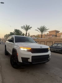 ٢٠٢٣ • ٧ راكب VIP • حادث خلفي خفيف