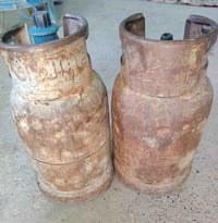 قنينة غاز • ٢ • مباعه سوا
