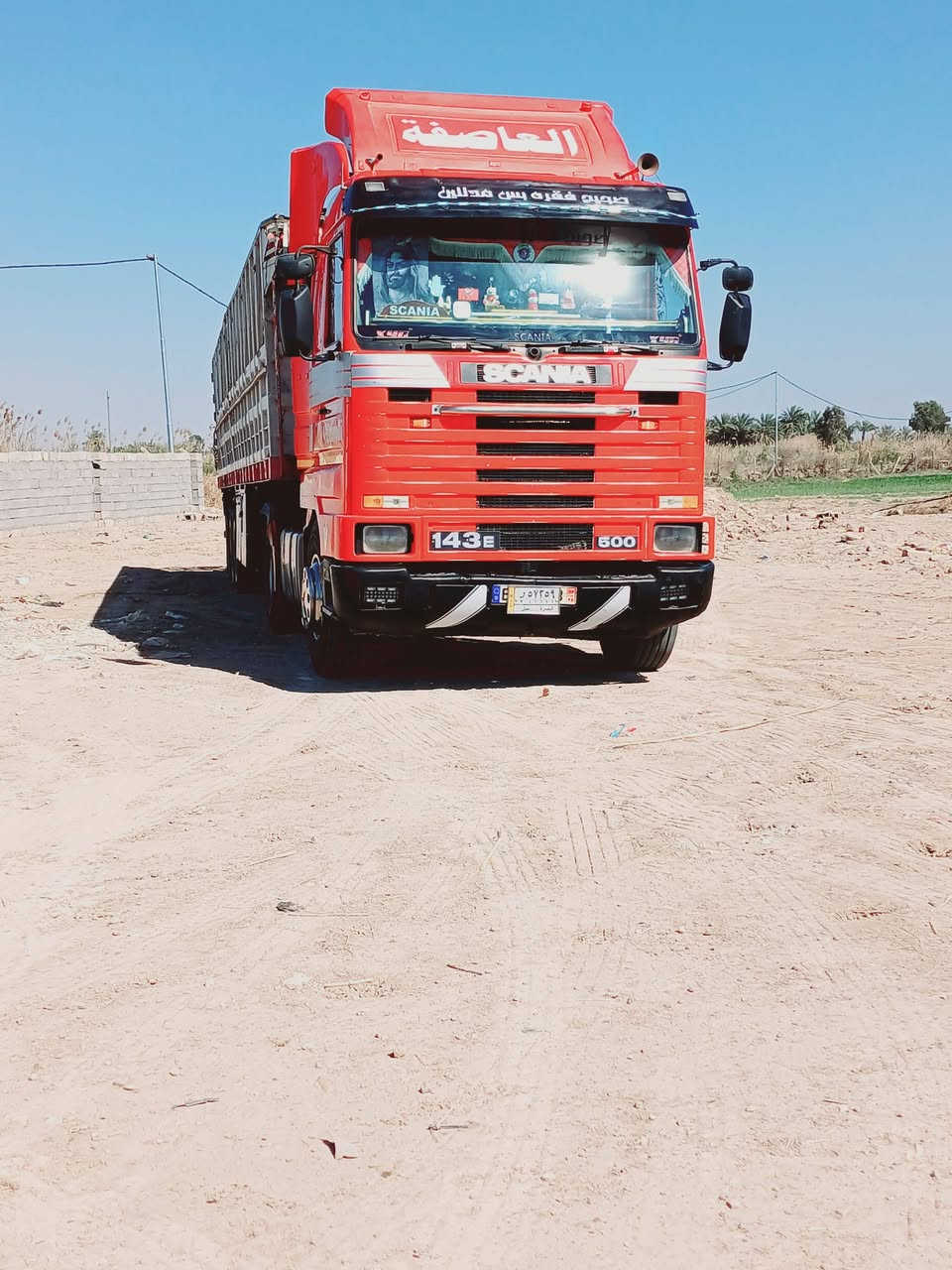 سلام عليكم سكانيا للبيع موديل97\ 143/صفر 8 مكينه لا تبخير ولا تنقيص تخم تاير جاهزه لشغل للاستفسار ***********
