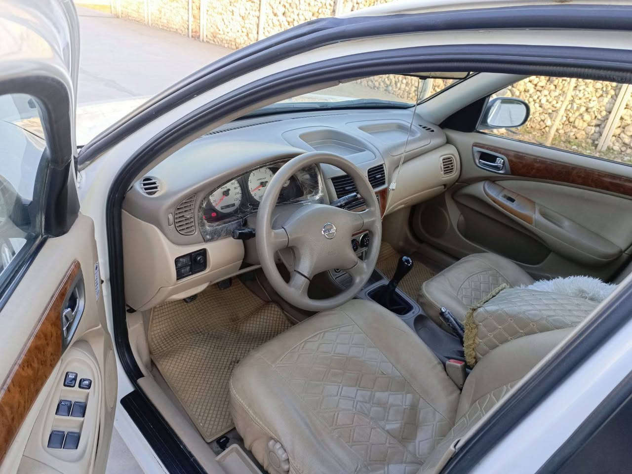 ***********یان ***********نـیسان،سەنی یابانی سـپی بەفری گێڕعادی مۆدێل 2010سەنەوی تازەیەتانزیکی2027هەزەوڕەقەمی تازەیەبــەناوخۆمانەوەیەوەکالە دەکەم ناوفۆڕمیکاچـوارجام کارەبائاوێنەکارەبایە تڵیشەنیکلەعەینەکوکەلەوکۆنتڕۆڵەقفڵ مەرکەزیــەئاوێنەکارەبایەمەکینەســپیەمەکینەی نەکراوەتۆگێڕومەکینەی بەشەرتی فیتەر تەبریتی ساردوگەرم بەشەرت سێ پارچەودوپەڵەبۆیاخی هەیەبێ ناوگرتن پێشەوەی کەپسەوچەکوشیپێوەنیە دواوەی قچیکی بەسیتی هەیە سەقفوشانی بەشەرت چەمەلوغی دوای سایەق کەڤەری گۆڕاوەزۆرتندوتۆڵەوچرکەی تێدانیەهەزارمەسروفینە ماڵی دۆستەسیعری 79گەڵاشوێن شارەزورهەڵبجەی تازە؟ ***********یـان *********** السليمانية, العراق
