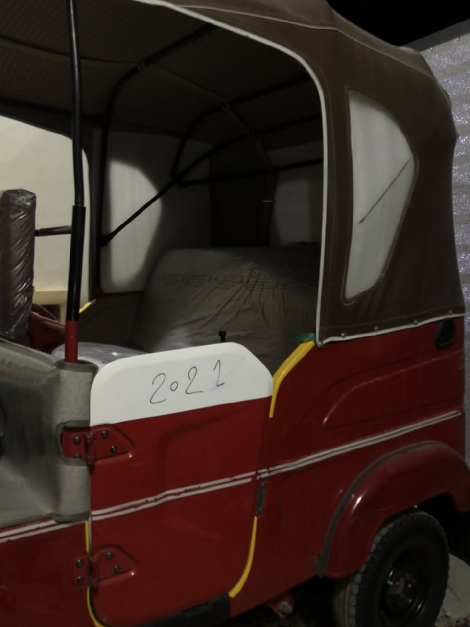 السلام عليكم تكتك للبيع موديل 21 شهر 11  رقم كربلأ سنوية بدون لوحات بعد ما راجعت عليهن  مكينه لا تنقيص ولا تبخير گشر نضيف  بدون قطرة صبغ وبدون معجون بس ضربه بلربع الايسر فوگ البگ لايت مدگدگه ع بارد 
السعر 7 و 900
العنوان بغداد رئاسه العبيدي للاستفسار مراسلة  خاص


**إذا كنت صاحب هذا الإعلان وتريد حذفه لأي سبب، رجاءا أرسل رسالة إلى الدعم الفني**