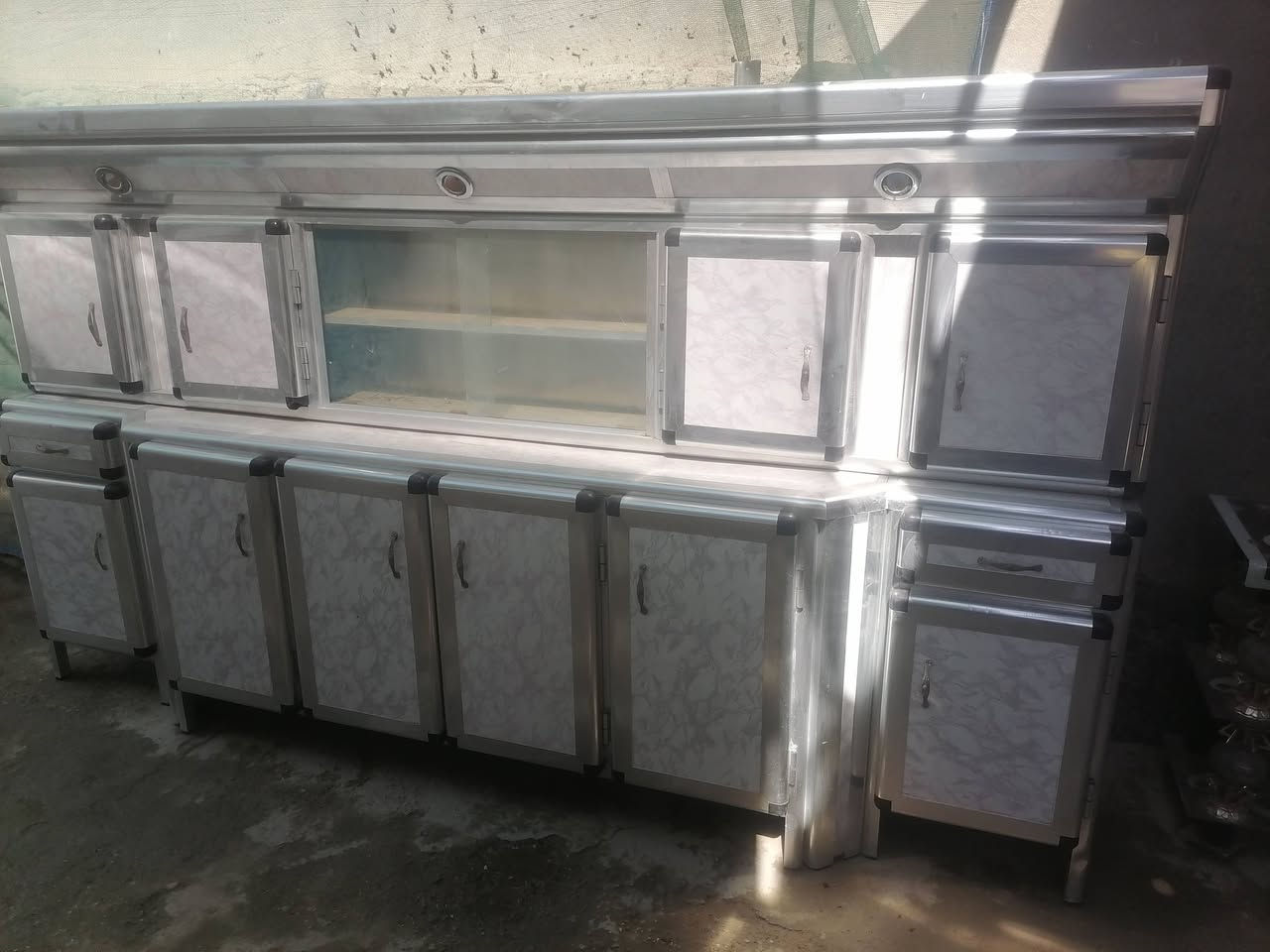 كاونتر المنيوم باله تزكام ٣ متر طابقين بدون سنكي عنوان بابل الحمزة الغربي الجمعيه بصف ازياء منتظر موسى للاستفسار *********** واتساب أو مراسلات الصفحه يوجد توصيل
