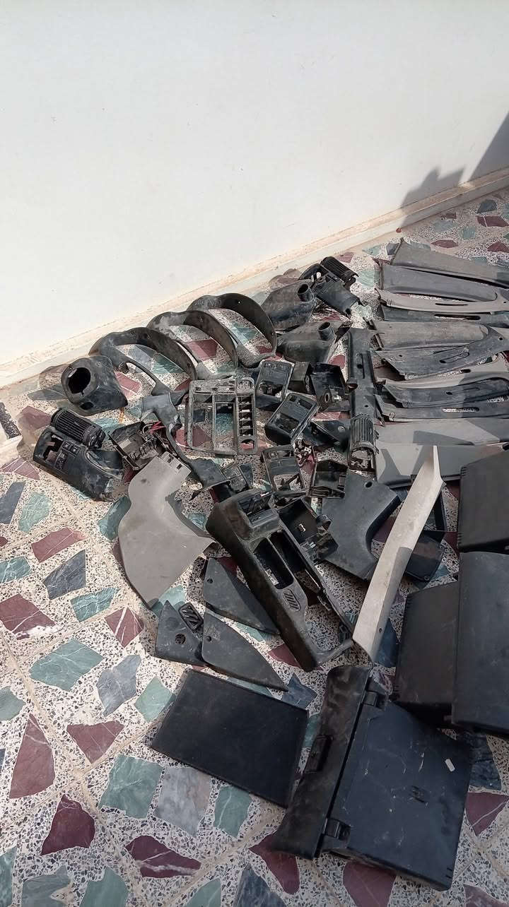 السلام عليكم للبيع غراض اوبل فكتره واستره واميكا دشبول فكترا ايرباك وجكامج كلشي موضح بل صوره عندي بس ذن  ابيع شلع سعر 100وبيهم مجال عنوان موصل الايمن العبور الشراي راسلني خاص


**إذا كنت صاحب هذا الإعلان وتريد حذفه لأي سبب، رجاءا أرسل رسالة إلى الدعم الفني**