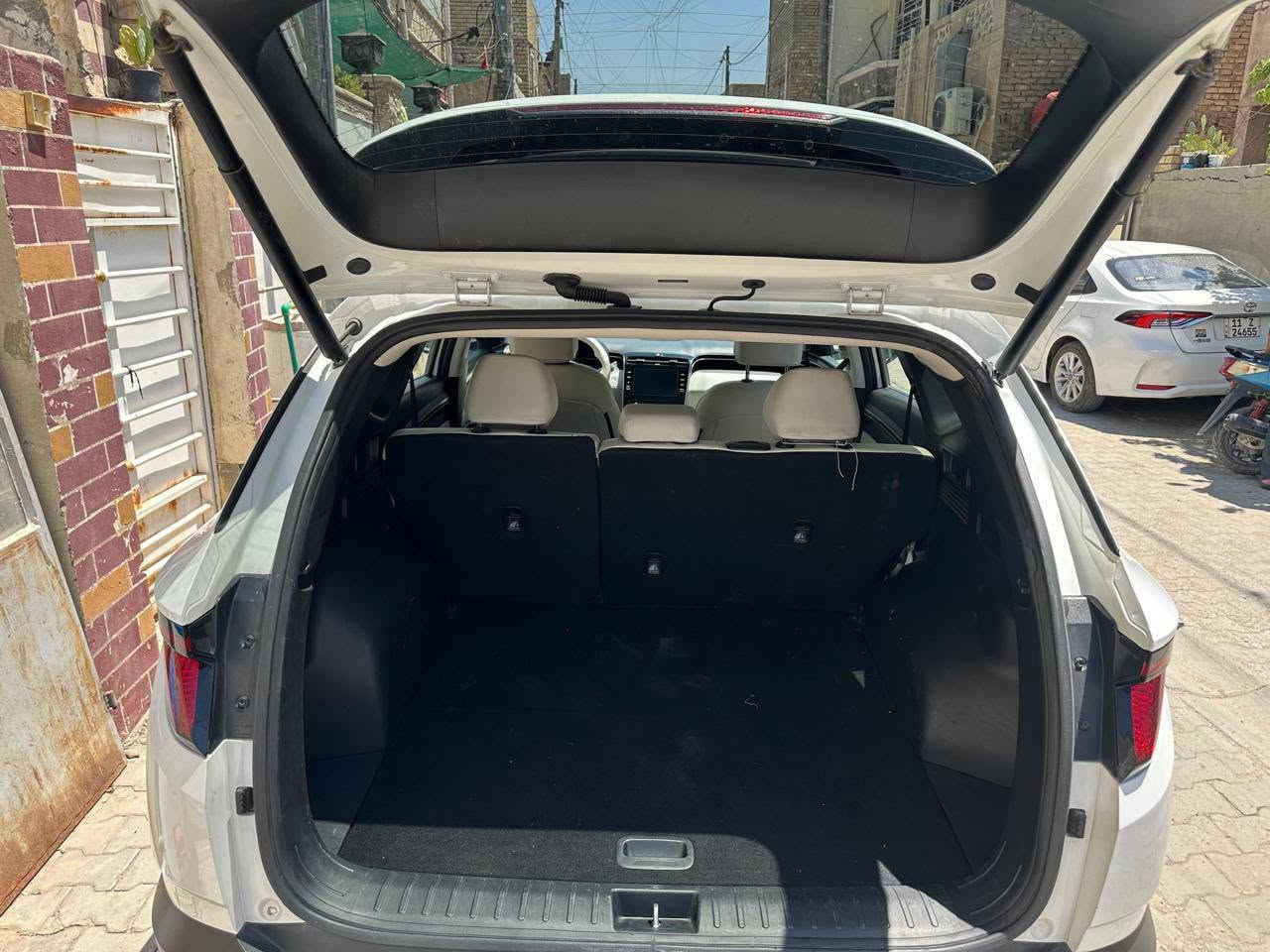 هونداي توسان 24
فول من عده الفتحه امريكي بيها جاملغ وبنيد صبغ
السعر 190 وبيها مجال
لاستفسار الاتصال ***********
