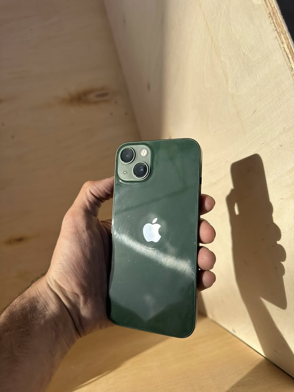 آيفون ١٣ العادي بلادي مامبدل بي ايشي
ذاكره ١٢٨ 
بطاريه ٨٠ 
النضافه ١٠٠٠٠٪؜ شخط واحد مابي
السعر٣٧٥ قفل من الأخير 
عنواني الجزيرة السياحية 
***********
