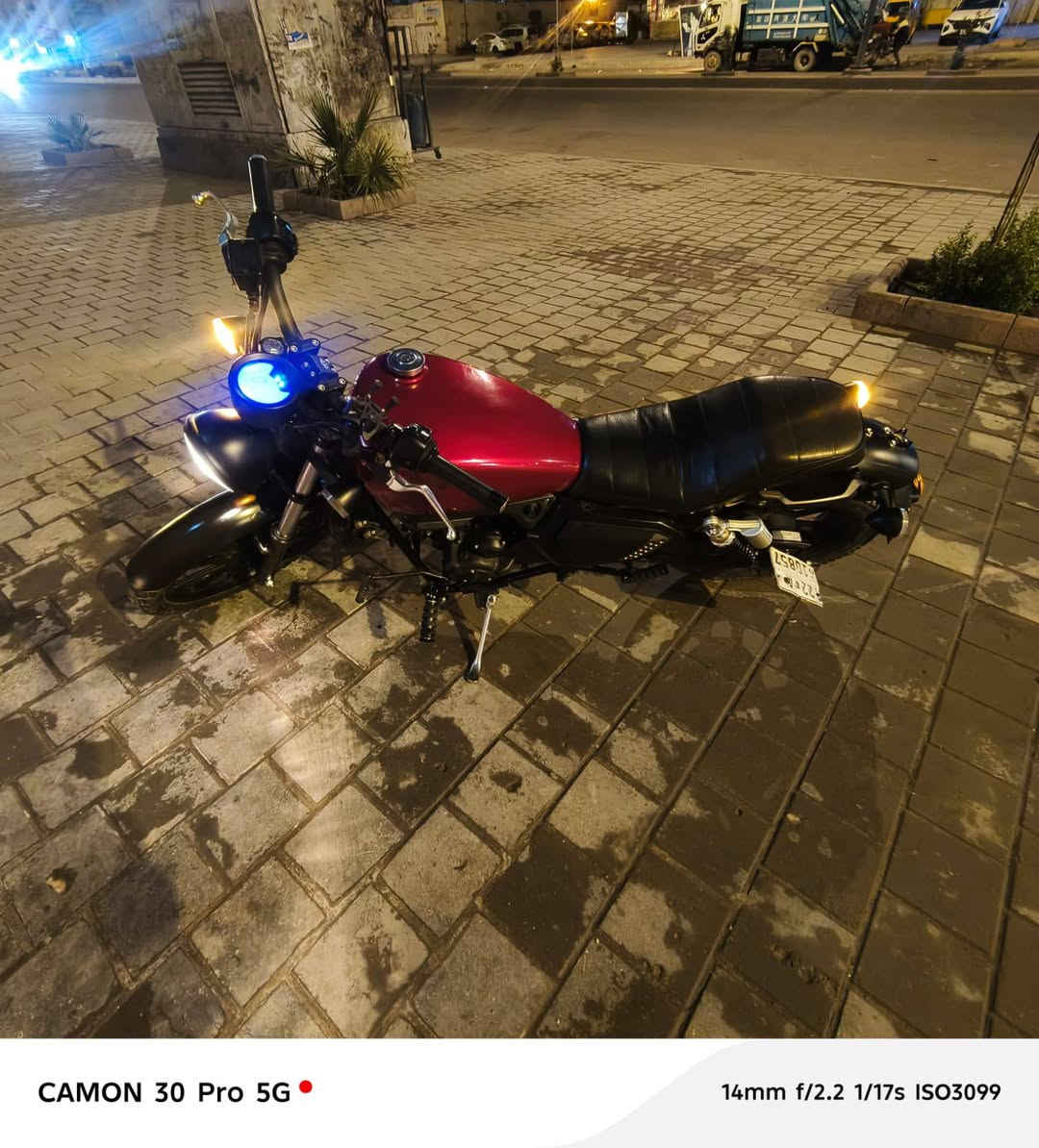 كي لايت للبيع  مكينه202cc  ماشيه12الف دراجه نضيفه موديل2025 السعر3100 بيه مجال للطيبين  مكاني بغداد مدينه صدر رقمي***********
