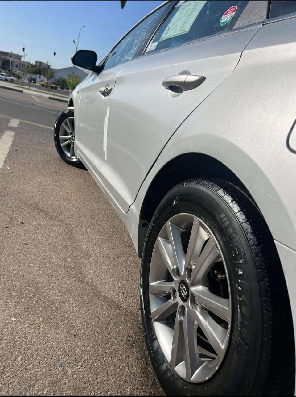 السلام عليكم ورحمة اللّٰه وبركاتة كارتون وزيرو
سوناتا طك فلين موديل 2017 اصل غااز خط واحد ادوات متوئمة ع الشاصي طبق الاصل مكينه دوش 2000 كارتون السياره فول نضافه اذا بيها نقص برغي ينزل من سعرها بعدها بدهن كوريا
*كصة جنطة شغل درجة اولى باجات 
*دخول جديد
* متومة اربيل انكليزي شرط الحاسبة
*سنوية ام الفسفوره شرط اصليه
#بصمة تحكم كامل +سويج احتياط
#مواصفات
*تحكم مري كهربائي +مري شفط
#غاز غاز اصل انسه الصرف شعله فول
* تبريد ثلج
# مانع انزلاق
*السيارة جاهزة وبدون اي نقص كاملة على 24 حباية تستلم بدون اي نقص اذا بيها نقص
* سيارة احلى من الصور وشغلها مضبوط بالاصوليات
#كير مكينة تبريد تدفئة حدادية دواخل كهربائيات كلشي جاهز
شرط 200 امشي بيها
* مكان السيارة البصرة
*السعر 58 ومحال قليل حك الجيه فقط للاستفسار الاتصال على الرقم
***********
