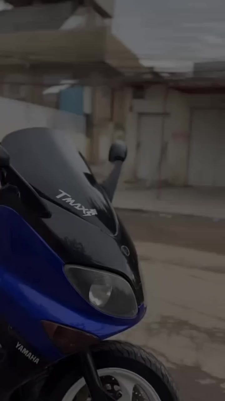 سلام عليكم للبيع او مراوس حسب القناعه 
هاي الحيوانه TMAX 2007 للبيع بعدها رمبه مكفولة كفالة عامة مكينة بلجيس جيب الفيتر اليعجبك وتعال افحصها كلها بلادي نقصها شوفة عينكم جاملغ امامي اليريدها يراسل او يتصل واتساب مكانها بغداد وبلحقيقه احلى من لصور 
***********
