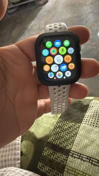 للبيع ساعة ابل حيل 5نايك نظافة 100لوك  عارظها 175قفلها بدون عملة مكاني...