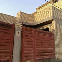 ١٠٠م • تجاري • شارع ٢٠
