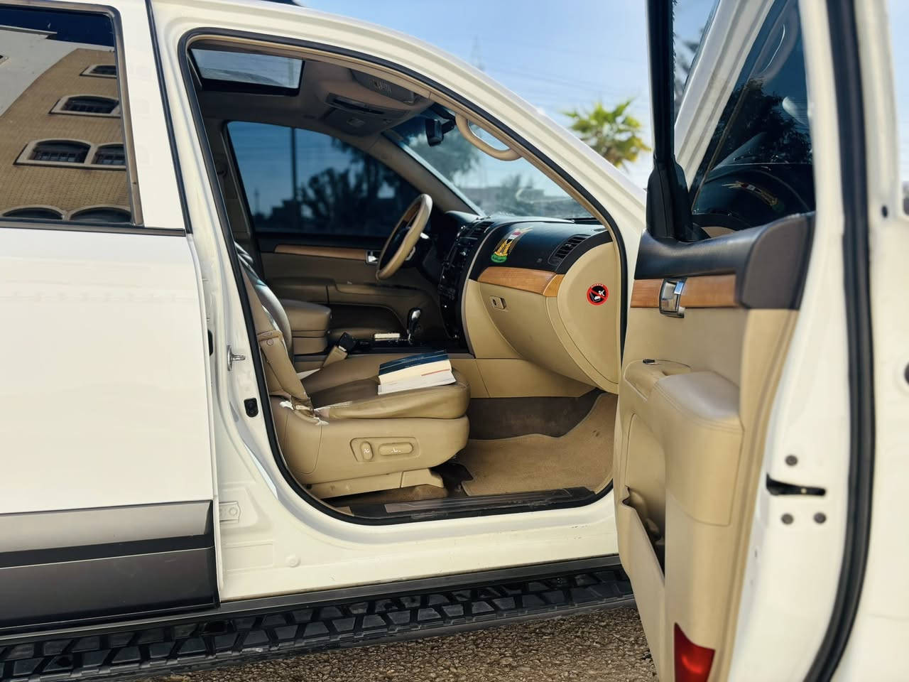 كيا موهافي 2011 خليجية لمتد vip مكفولة بلشرط سونار موجود شبر بلبنيد فقط رقم بغداد الانكليزي بسمي كتلوكاتها وبصماتها موجودة وشرط (تخم تاير بلجيس)
مواصفات 
🔴بصمة تشغيل
🔴بصمة ابواب
🔴 شاشة
🔴 فتحة 
🔴 كامرة
🔴حساسات امامية
🔴حساسات خلفية
🔴اشاير بلمري
🔴 مري شفط
🔴مري قلاب
🔴 جنطة شفط
🔴 مثبت سرعة 
🔴فور ويل
🔴زراك لايت
🔴كشنات جلد
🔴 كشنات كهرباء وخزن وضعيات
🔴 كشنات تدفئة وتبريد
🔴 كشن ترحيب
🔴تحكم ستيرن 
🔴 ستيرن كهرباء
🔴 تبريد مركزي 3قطع
🔴تبريد مناخين
🔴دشبول ليزري
🔴شادلها ويل 17 بدون طسة
مكينه مامفتوحة بلاد السيارة جاهزة فقط صوت رواجز  بلتشغيل الصباحي 5 ثواني ويروح وطبيعي بلموهافي
السعر 147 
مكاني كربلاء 
***********
