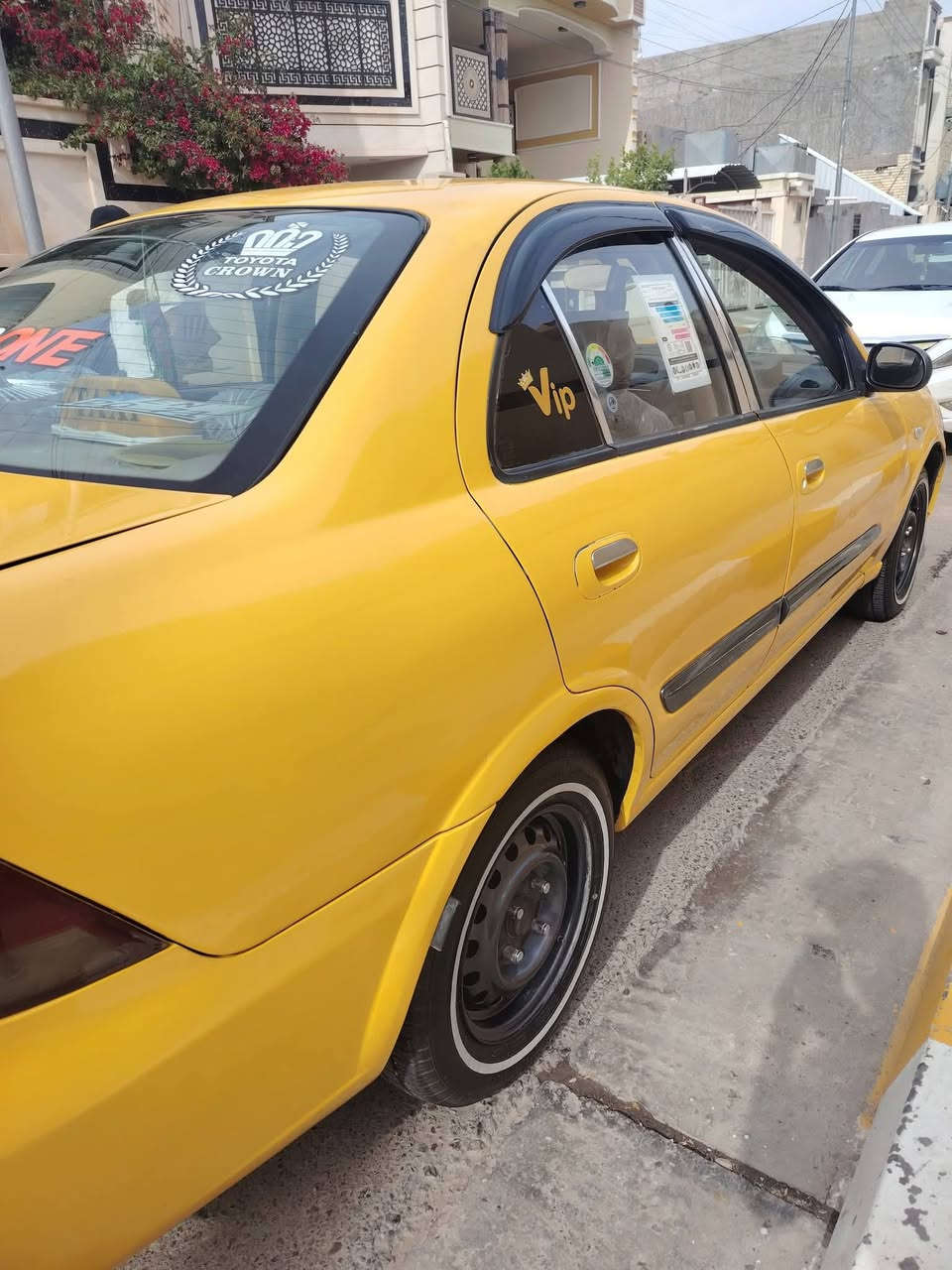 السلام عليكم للبيع نيسان سني بدي كوري 2008سياره اي نقص مابيه كير محرك صدر تبريد كله جديد بدون ضربه فقط طخات السعر ٧٣ وبيه مجال مكان فلوجه جولان رقمي ***********
