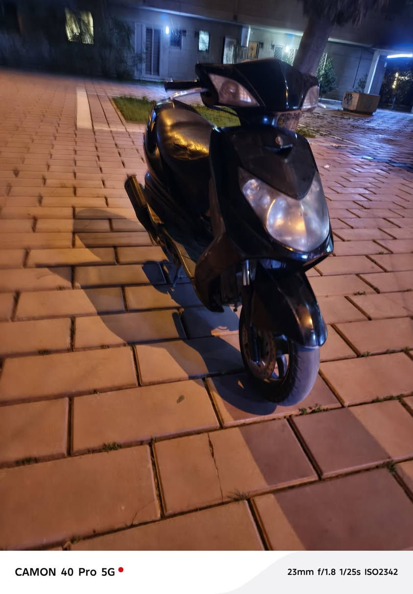 سكنس  كابريتر سلف هندر لايت عالي  ناصي  قفل  جنطه  قفل   ستيرن  وموضحه  كدام  عين  سعر ٣٢٠الف  وبيه  مجال  للطيبين  سكنس  فحل عنواني  العلاوي ***********
