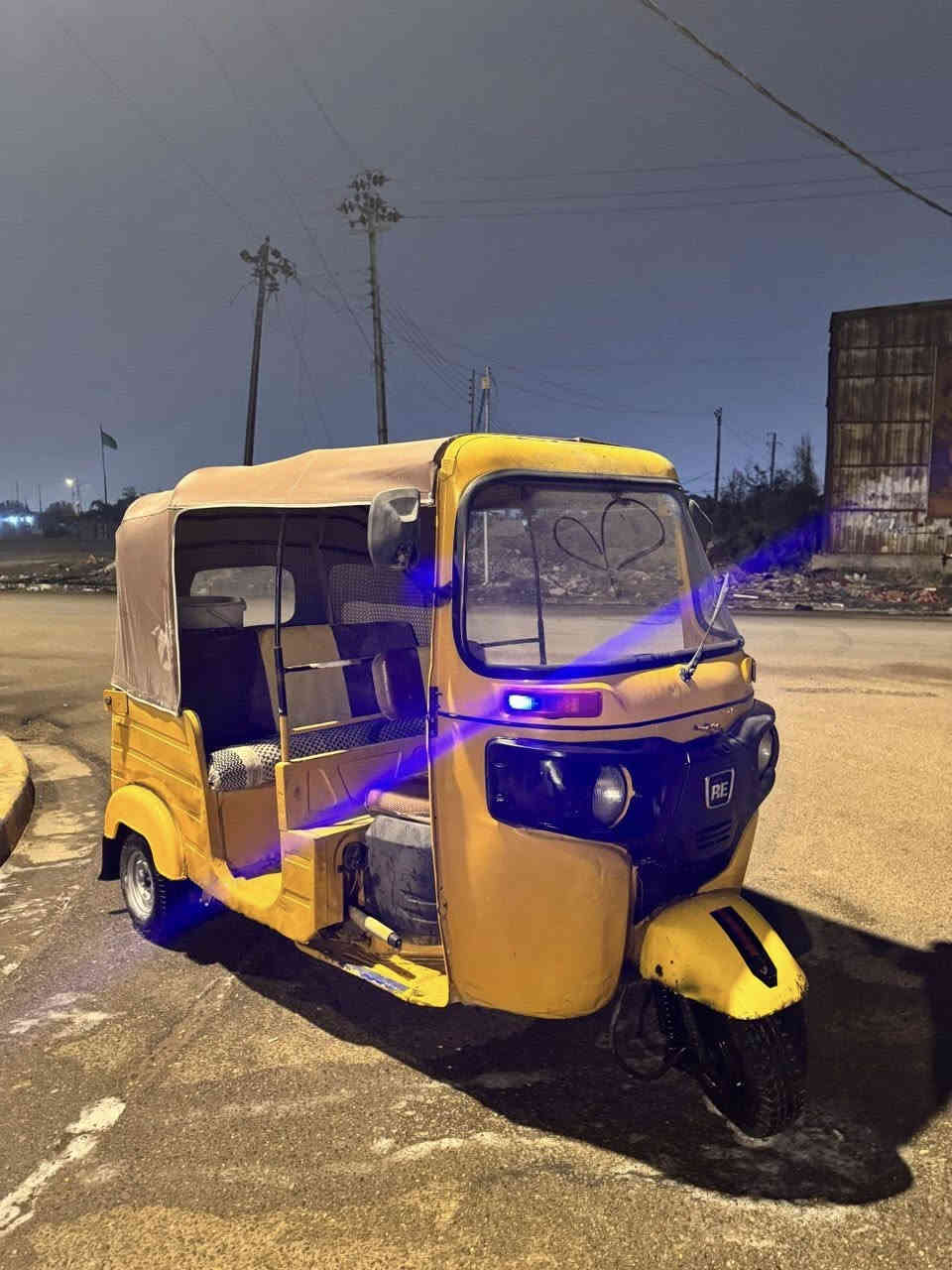 سلام عليكم تكتك مديل19 بيه الغد بارد ويم الصطاب طعجه فقط وخياس معمرات تكتك جاهزه كبل الشارع سعره4 وبيه مجال رقم وسنويه بسمي بس الوحات بعدني ما مستلمهن عنواني بصره موفقيه رقم الهاتف***********
