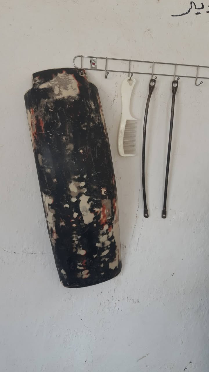 السلام عليكم
-ستيد بدون اوراق اكفلها من السرقة 

-مكينة مجفتة مرة وحدة تجفيت مضبوط لا تنقيص ولا تبخير 

-نقص عداد ولايت واشاير وتك ركبة وتك صفاحية 

-بيها شوتة ديفيدسون وشوتتها البلادية موجودة
-بيها خربطة بسيطة يمكن وساخة بالكابريتر او الجوين مالتها بي تهريب

-السعر قفل من الاخير ٦٠٠ الف

-مكان الدراجة بالراشدية 

***********
