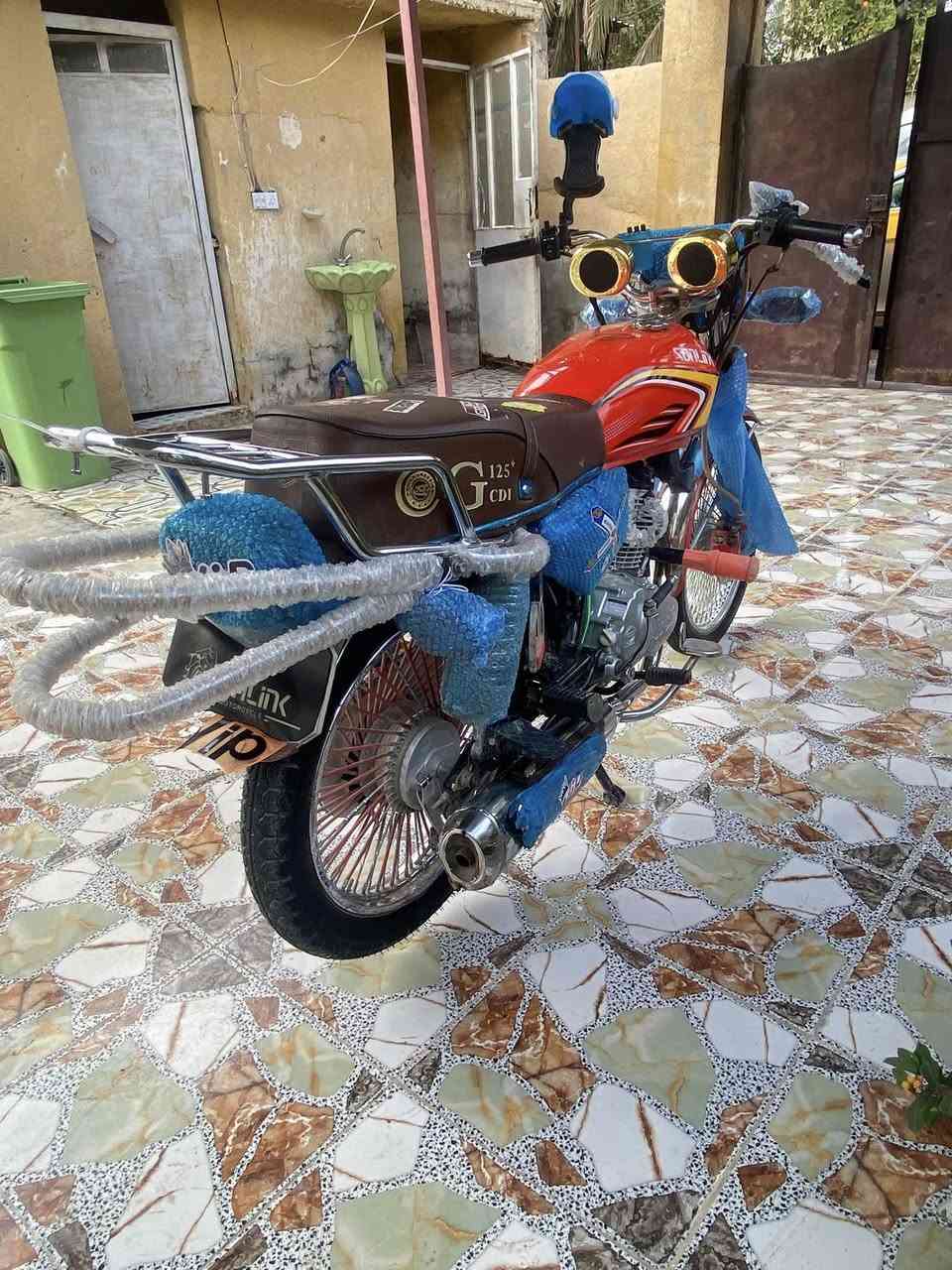 سلام عليكم دراجه تايكر البيع ٢٤شكل٢٥كفاله عامه  دراجه حلو مجنبزه حلو محرك جديد دراجه صارلها شهر ونص من طالعه من المعرض مكانيّ ديالى تقاطع القدس متواجد بس عل رقم***********
