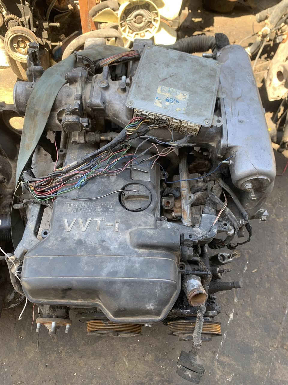 اخوان عندي محرك  2500   وعندي ونجي. وعندي 3000 كيورة 8 خطوط اخوان الي. يريدهن شلع ماكو مشكلة.   ديالى بعقوبة قرب جامعة ديالى ***********
