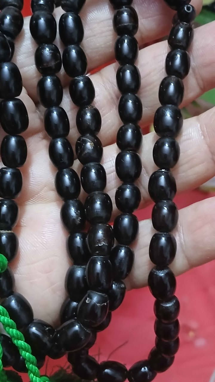 اللهم صل على محمد وآل محمد
(يخرج منهما اللؤلؤ والمرجان )
من أعماق البحر الأحمر حجر اليسر الجميل وبوزن 45 غم تقريبًا بعدد حبات 101 سبحه من يسر البحر الأحمر بقياس مثالي 7×9 ملم..للبيع مكاني بغداد..موجود توصيل كافة المحافظات.. بغداد, العراق


**إذا كنت صاحب هذا الإعلان وتريد حذفه لأي سبب، رجاءا أرسل رسالة إلى الدعم الفني**