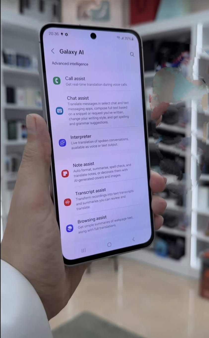 سامسونك S24 FE فول نظافة استخدام قليل  الذاكرة 128 دبل خط.  الملحقات  شاحن الاصلي من سانسونك. السعر 580 الف


**إذا كنت صاحب هذا الإعلان وتريد حذفه لأي سبب، رجاءا أرسل رسالة إلى الدعم الفني**
