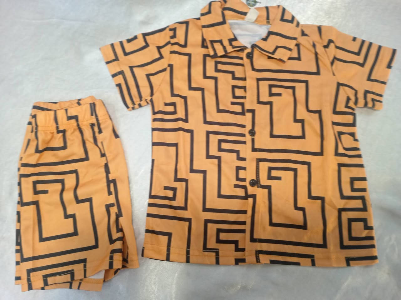 ملابس اطفال العيد بيتي وطلعة كل العمار بسعر مناسب الطلب صور الطلب  وعمر طفل


**إذا كنت صاحب هذا الإعلان وتريد حذفه لأي سبب، رجاءا أرسل رسالة إلى الدعم الفني**