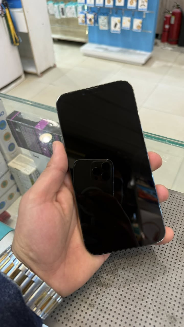 13 برو ماكس ذاكره 256 بطاريه 94 جهاز فوللل شخط واحد ما بي مكفول سعره 640 عنوان سيديه شارع تجاري ***********
