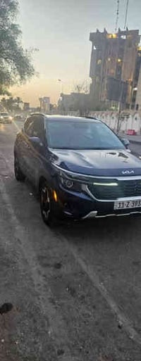 كيا سيلتوس 2024 EX فول عدى الفتحة بصمة جلد داخل مشمشي حادثهة تبديل باب...