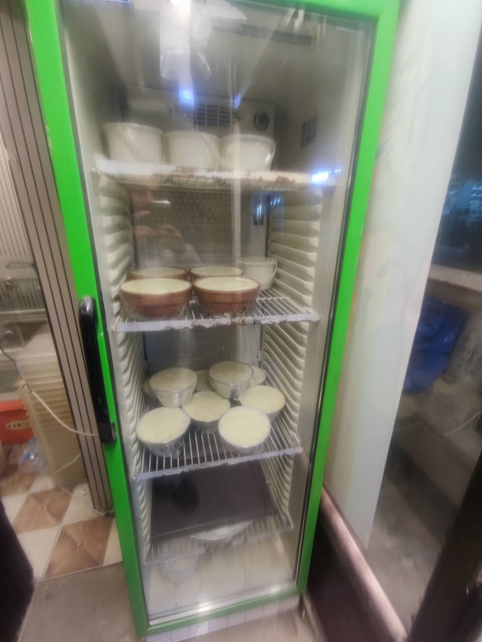 عارضه عامودي تبريد فول سعر 140 وبيه مجال مكان ساحه عدن استفسار ***********
