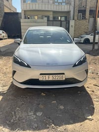 بيوايدي سيل 5 ماشيه 6500 الكلي بانزين هايبرد  السياره مكفوله من الشخط ...