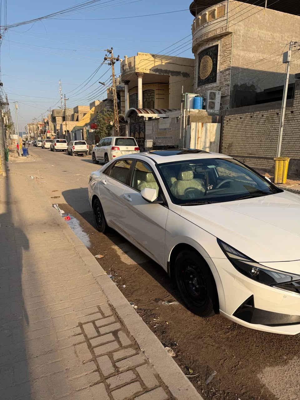 السلام عليكم النترا خليجي ٢٠٢٢ سياره محرك ١٦٠٠ كفاله عامه بس بيه أربع أصابع ب الباب الخلفي سحب ديڤي آر السياره مدوشمه عام السياره فول كلش للأخير حساس امامي خلفي تنته البصمه سياره تشغيل عن بعد ماشيه السياره ٩٢
ملاحظه: الويلكب مجود
السعر 162 وبيه مجال 
رقم الهاتف: *********** البصرة, العراق
