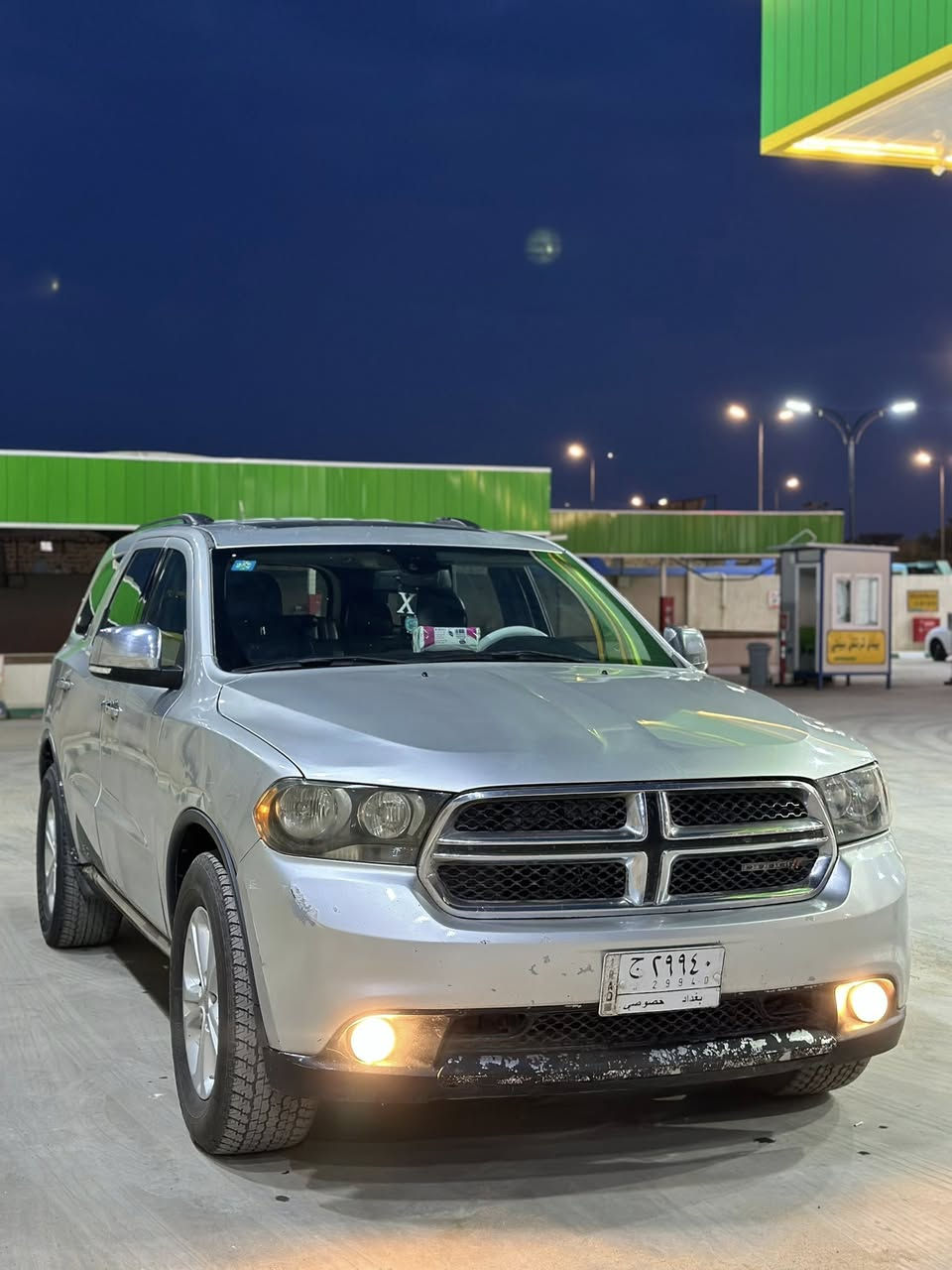 سلام عليكم
دورنكو 2011 
رقم بغداد
مكفوله من العيب الشرعي 
تخم تاير جديد
مكينه وكير 
كشن خزن حساس جانبي امامي خلفي
حادث امريكا جاملغ الخلفي وباب بدون دواخل ومصبوغه فرن اثر جراد 
جنطه شفط
فتحه سقف
مكانها ميسان السعر 145 
للاستفسار ***********
