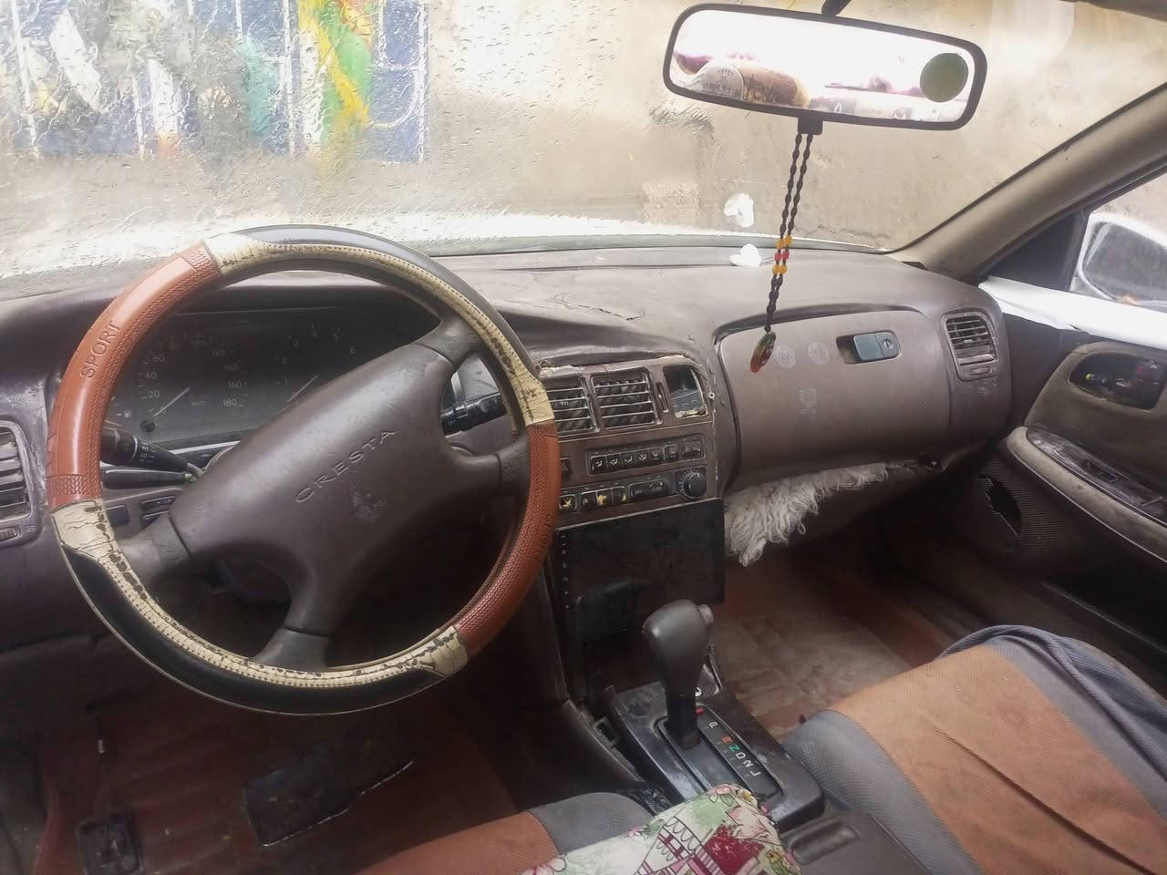 السلام عليكم سيارة جاهزة للبيع مكاني بصرة حي الاصدقاء قرب جامع العباس تفاصيل خاص وبيها عطل خفيف ليحب يتواصل هذا رقم تلفوني👈🏻***********
موديل 96
