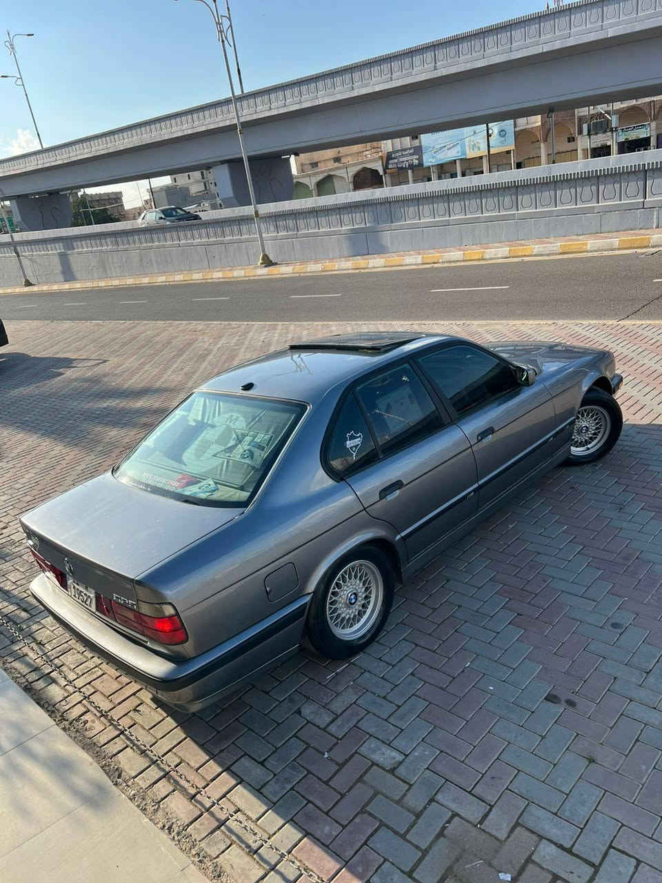 السلام عليكم للبيع بي ام موديل 1991 محرك مسكر شرط كير وتماتيك شرط صدر امامي خلفي جديد تخم تاير جديد تخم ويل اصلي بلادي رقم بغداد دولي سنويه الغايه 2031 هزه جديد تبريد ثلج 🧊 تدفئه نار السياره صبغ عام جماليه بدون اي حادث غرفه جديده دبل يرباك ستيرن يرباك السعر 65 وبيها مجال يرهم مروس حسب القناعه مكاني تكريت ***********
